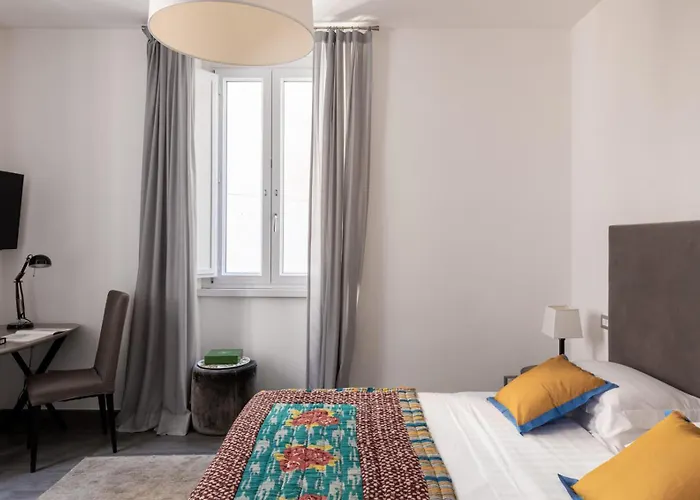 Now Apartments, In The Heart Of 4* Rome