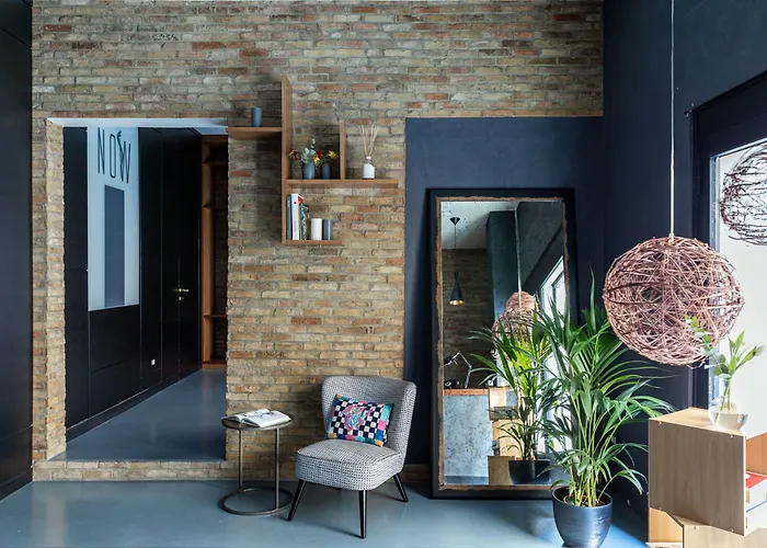 Aparthotel Now Apartments, In The Heart Of 4*
