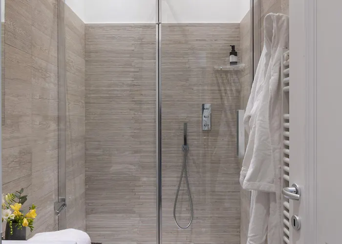 Now Apartments, In The Heart Of 4*